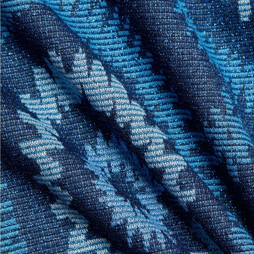 Blue Patterned Halter Dress - Picture 6 of 8